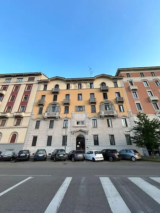 Dolce Dormire - Fondazione Prada E Villaggio Olimipico Milan
